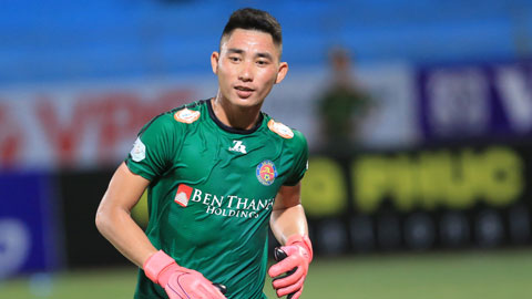 Phạm Văn Phong thủ môn trẻ của Đội tuyển bóng đá Việt Nam